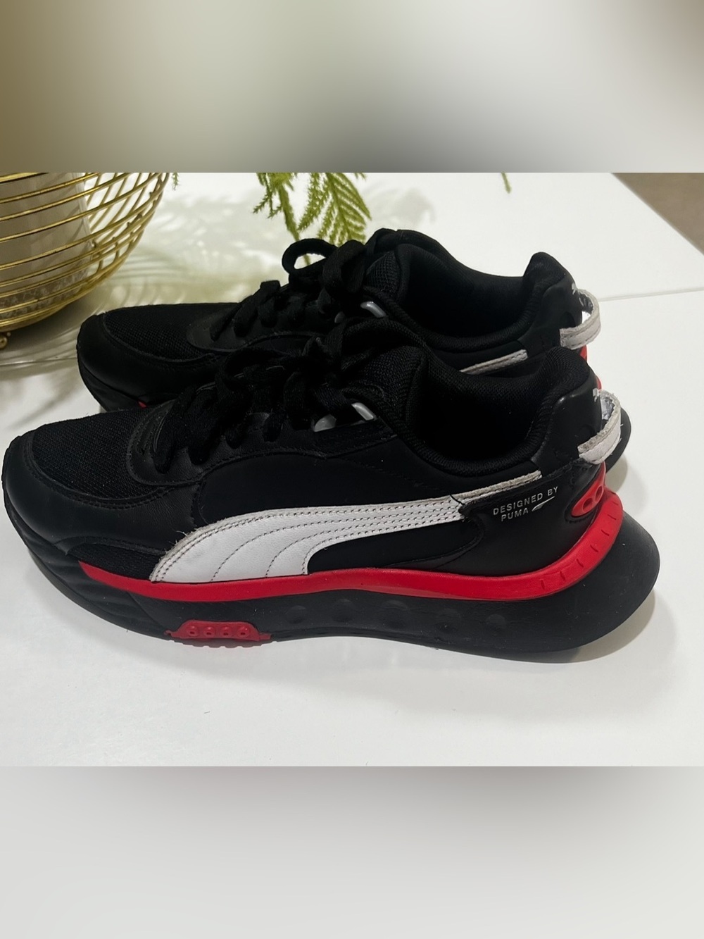 Puma Black & Red Low-Top Athletic Sneakers (EUR 38 / US 6C)